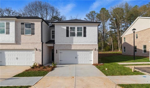 Condo For Sale - 668 Treasure Drive<br/> Henry County, Stockbridge, GA 30281