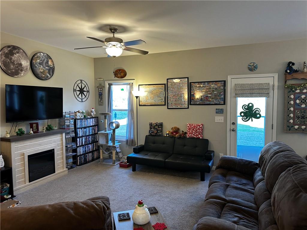 101 Waters Edge Parkway