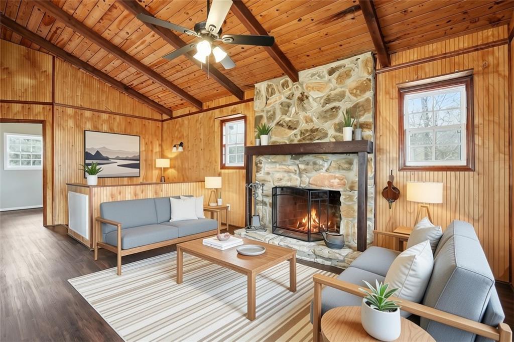 307 Eagle Overlook Drive