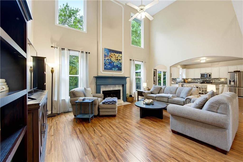 6408 Mobilis Court