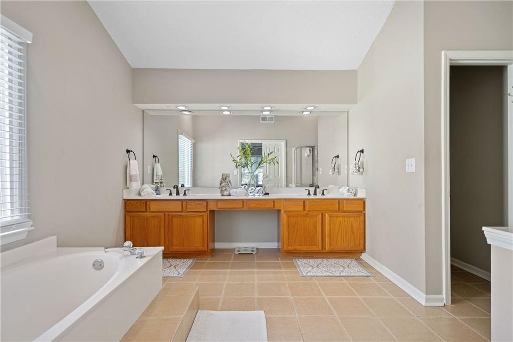 3965 Ancroft Circle, Peachtree Corners, Georgia image 26