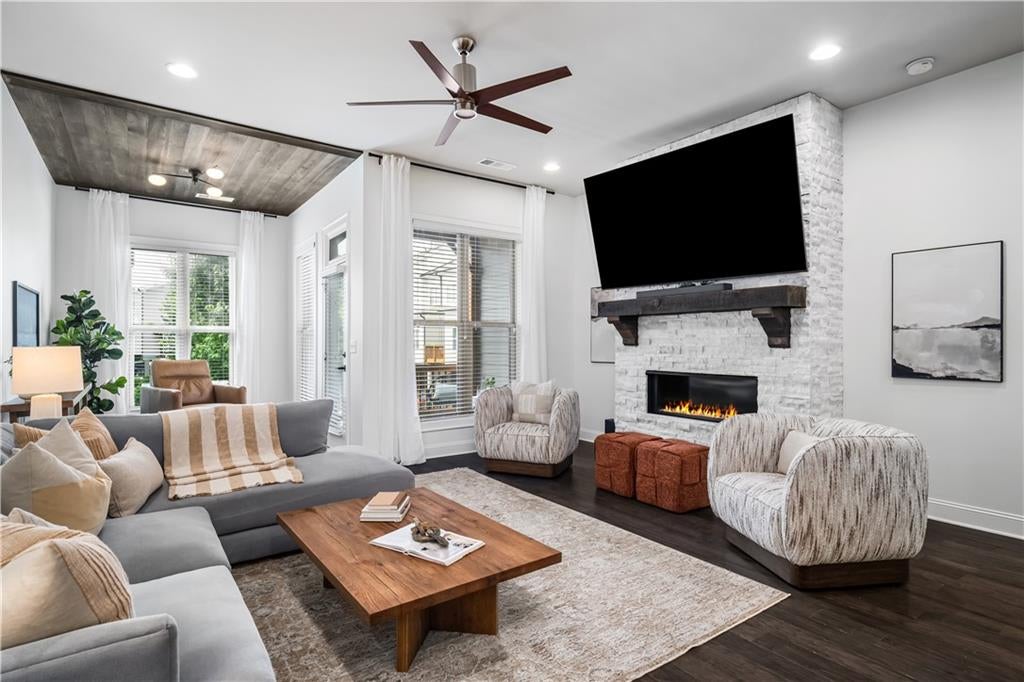 243 Franklin Road NE