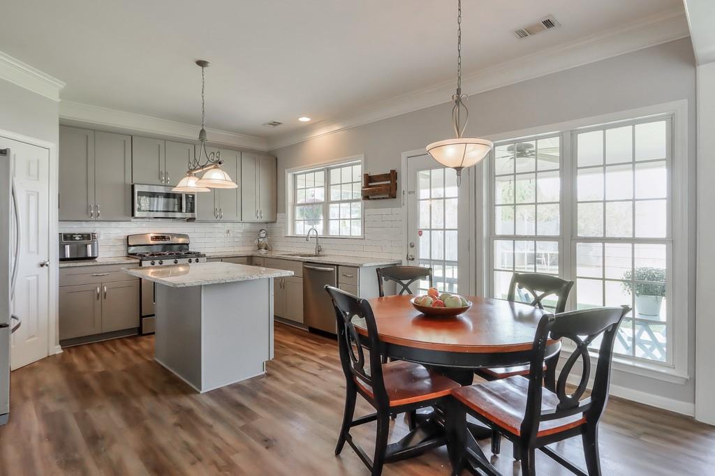 525 Papillion Trace