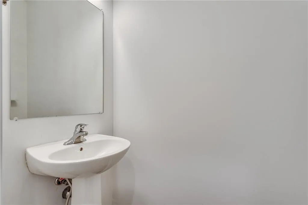 Duluth, Georgia 30097, United States, 3 Bedrooms Bedrooms, ,3 BathroomsBathrooms,Residential,Active,123629