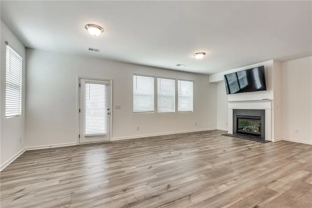 Duluth, Georgia 30097, United States, 3 Bedrooms Bedrooms, ,3 BathroomsBathrooms,Residential,Active,123629