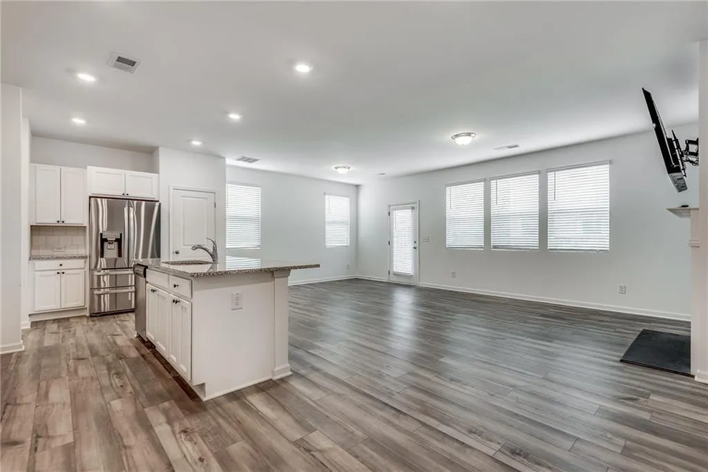 Duluth, Georgia 30097, United States, 3 Bedrooms Bedrooms, ,3 BathroomsBathrooms,Residential,Active,123629