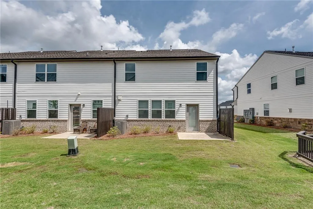 Duluth, Georgia 30097, United States, 3 Bedrooms Bedrooms, ,3 BathroomsBathrooms,Residential,Active,123629