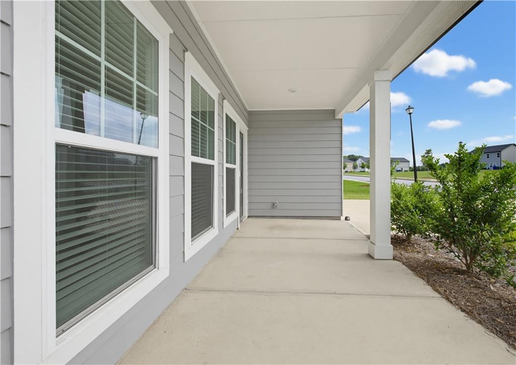 2048 Boxwood Circle