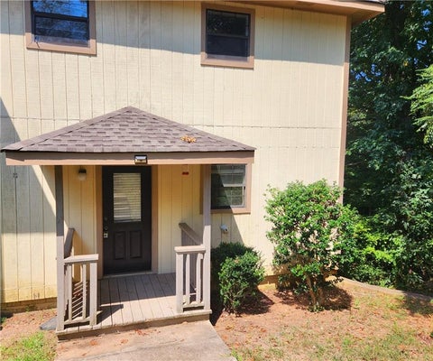 Multifamily For Rent - 3970 Darryl Lane #3970<br/> Gainesville, GA 30506