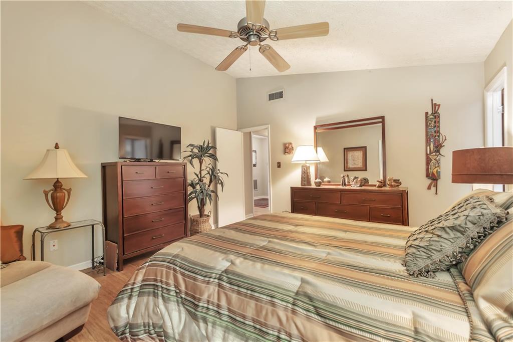 2000 Kristian Way, Roswell, Georgia image 20