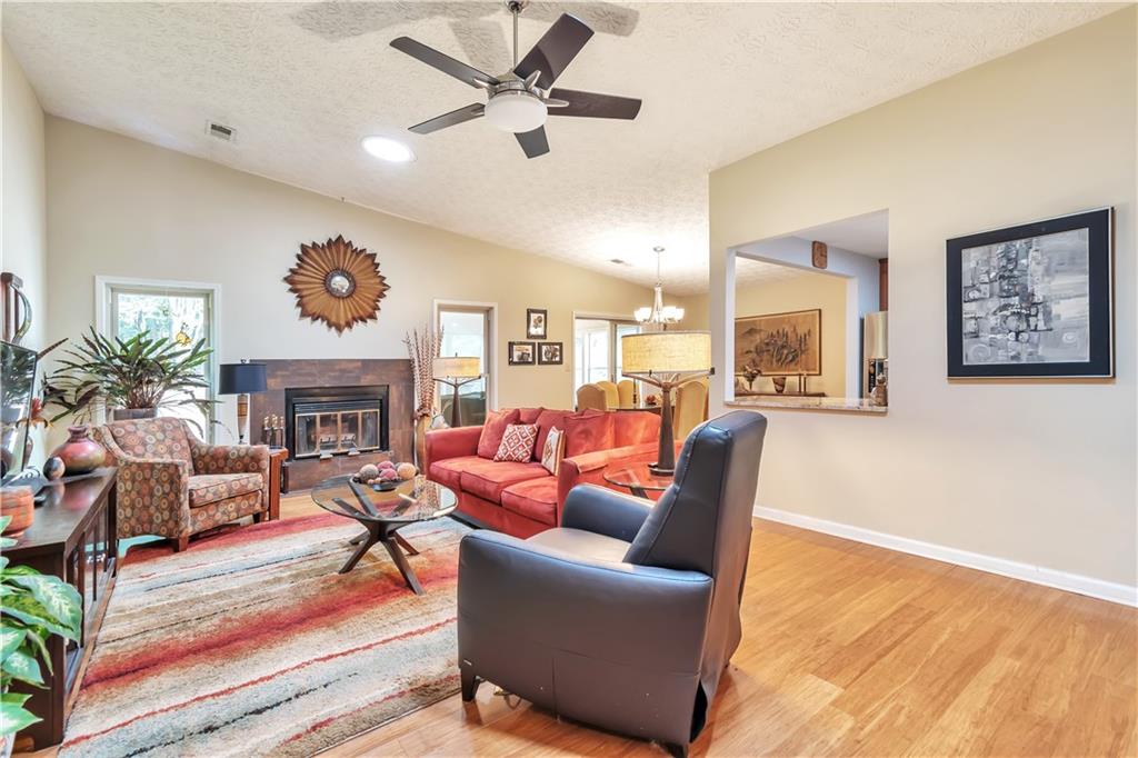 2000 Kristian Way, Roswell, Georgia image 9