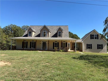 60 John Henry Circle Roopville GA 30170