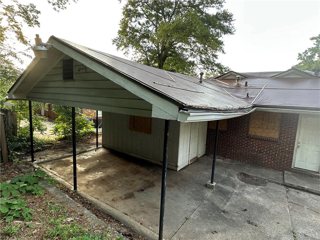 3713 Glenwood Road