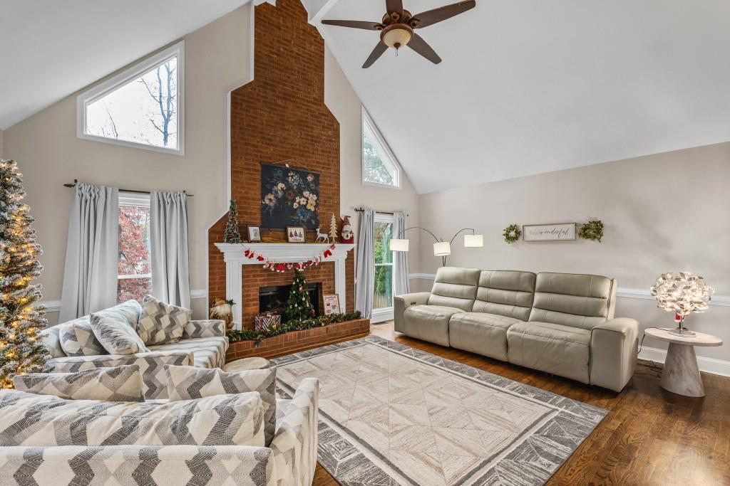 1358 Fallsbrook Way, Acworth, Georgia image 14