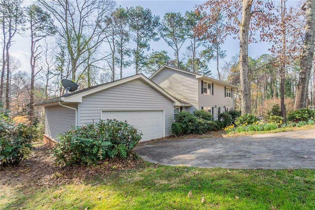 4641 Waterford Court