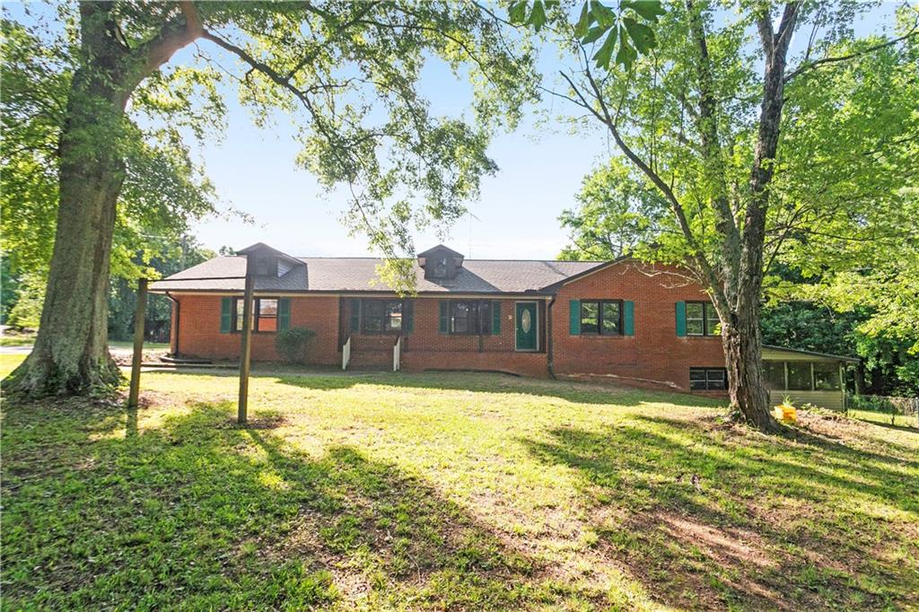 3985 S Highway 27