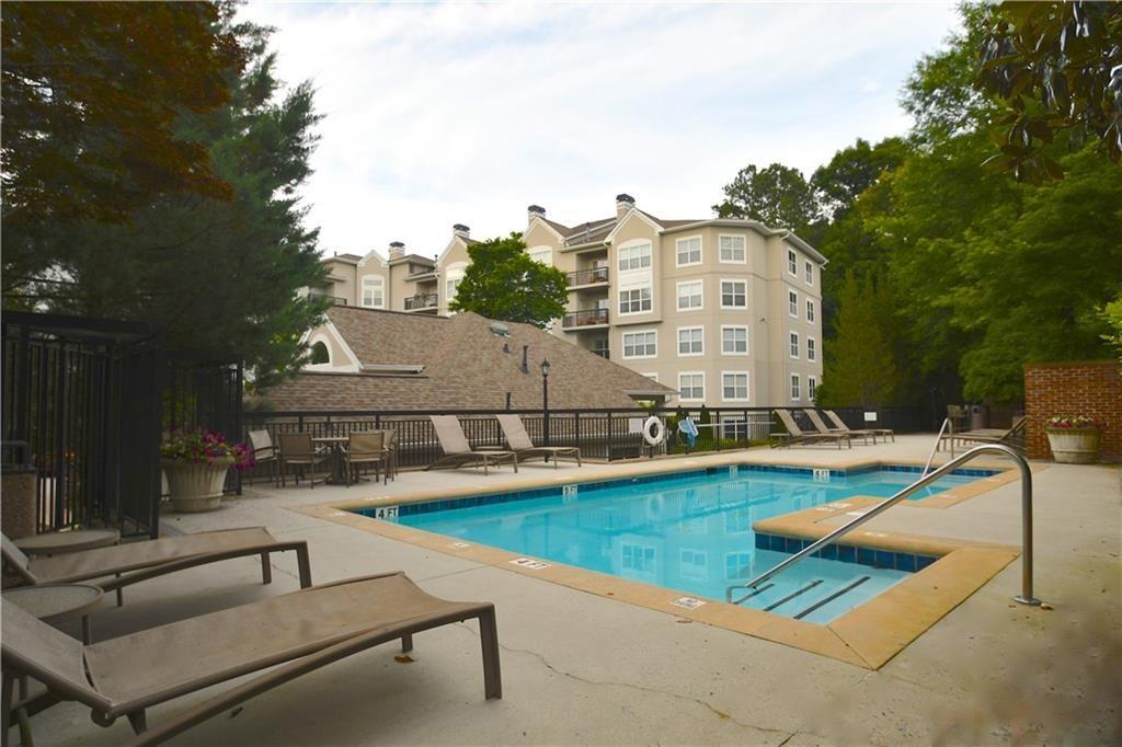 River West - Residential