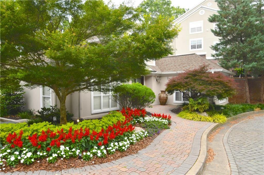 River West - Residential