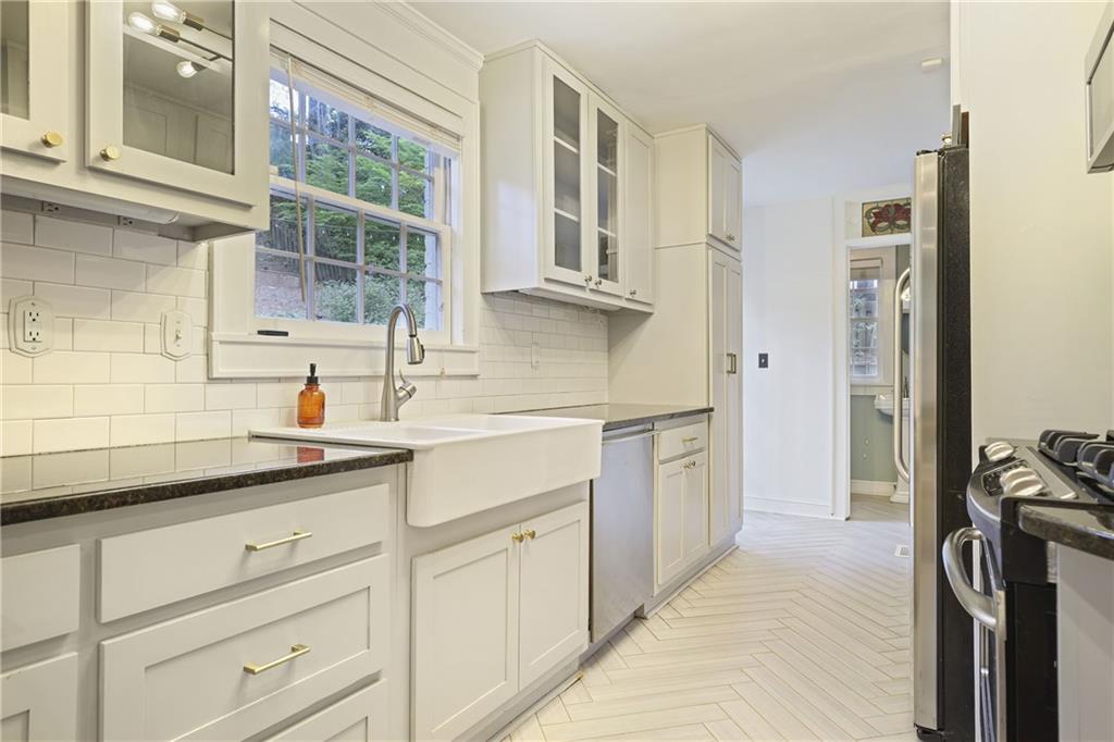1794 Charline Avenue, Atlanta, Georgia image 11