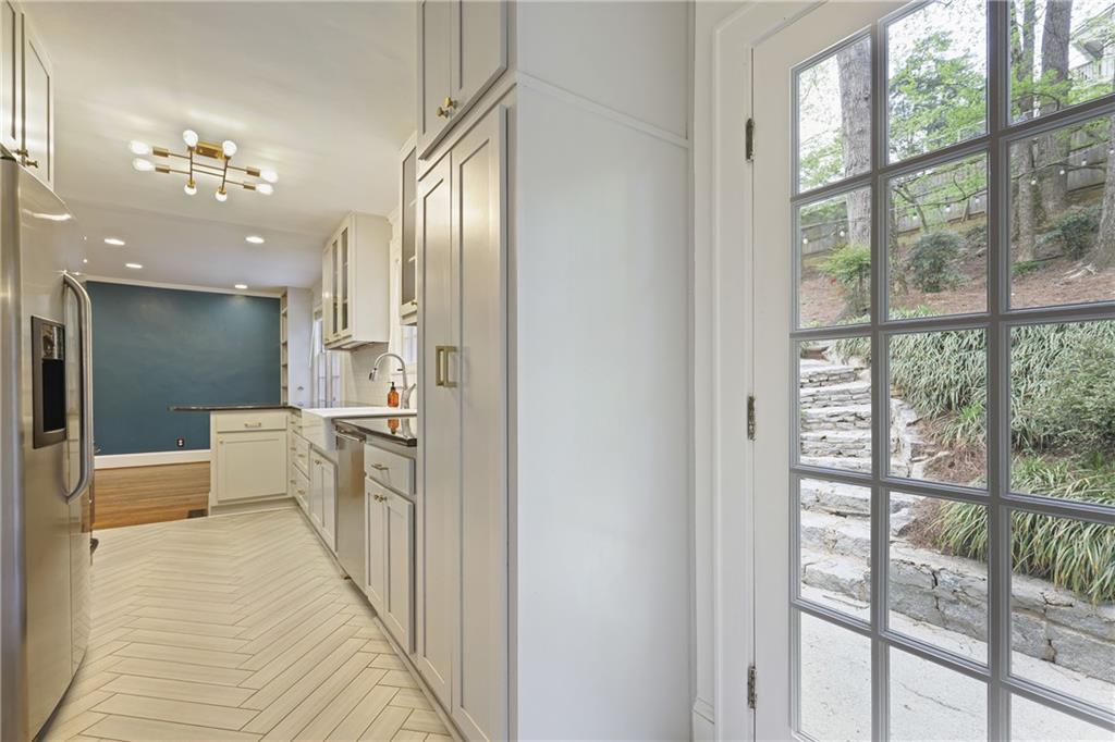 1794 Charline Avenue, Atlanta, Georgia image 14