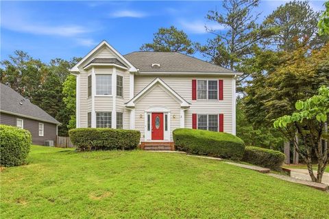 Homes For Sale - 11195 Surrey Park Trail<br/> Duluth, GA 30097