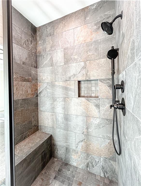 16 Altar Rock Court