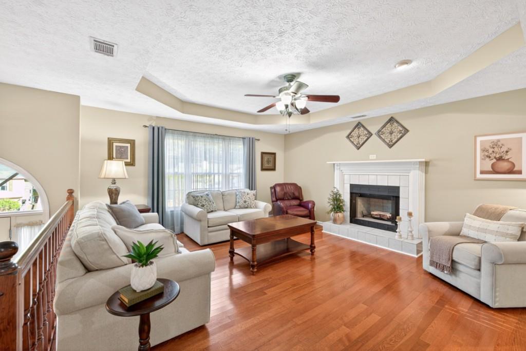 1440 Chalet Circle