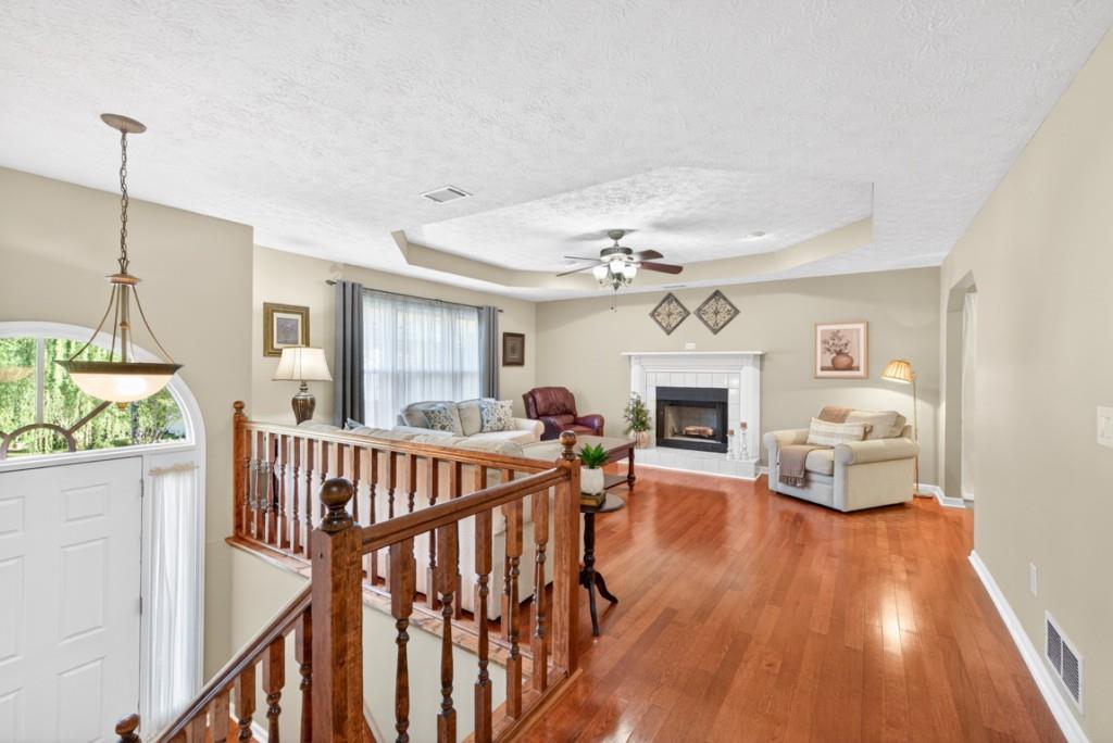 1440 Chalet Circle