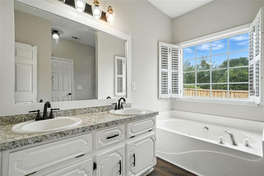 605 Spring Trail