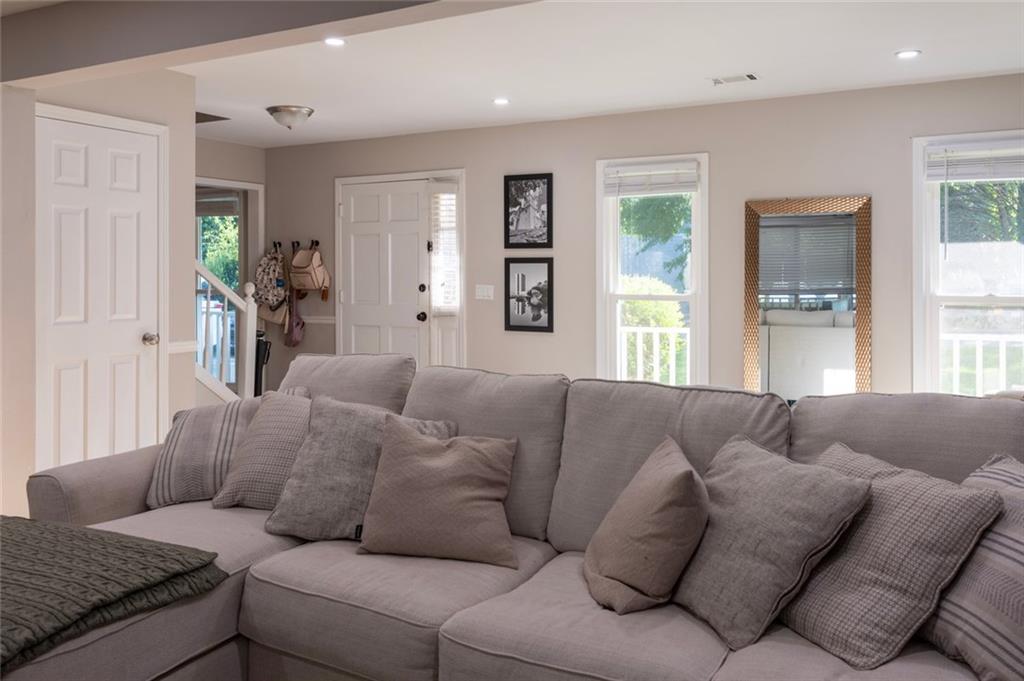 4985 Bent Creek Court