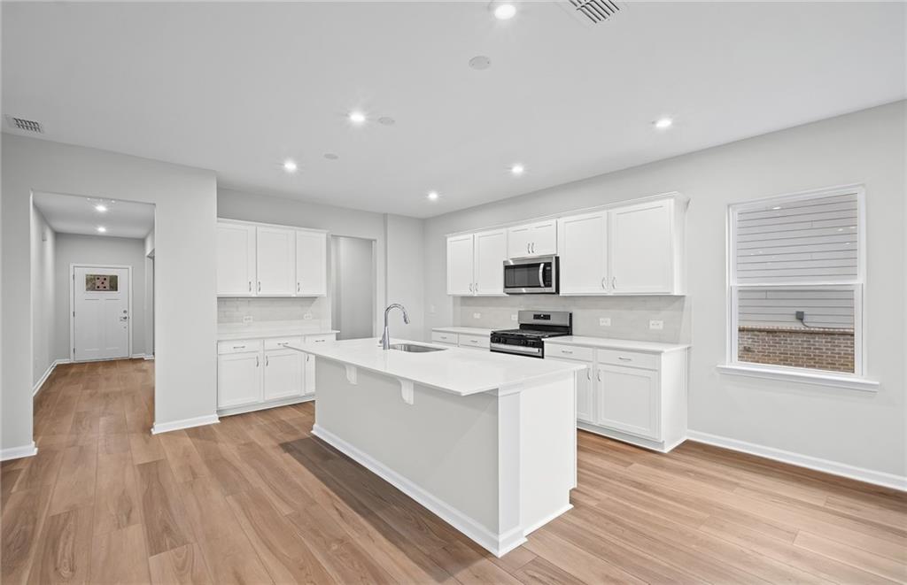 256 Henry Place