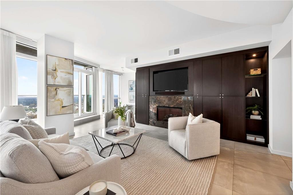 3325 Piedmont Road NE 2804