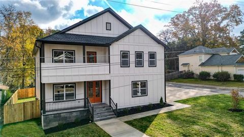 4562 Spring Street Acworth GA 30101