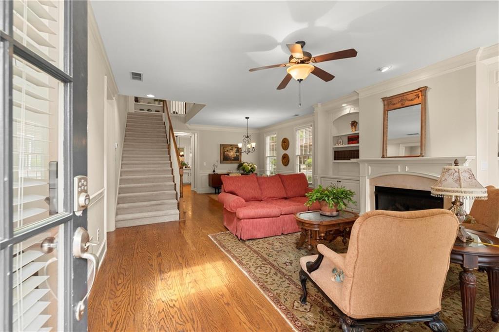4900 Fairmont Way, Roswell, Georgia image 3