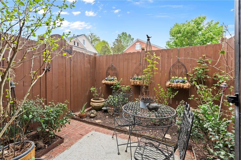 4900 Fairmont Way, Roswell, Georgia image 25