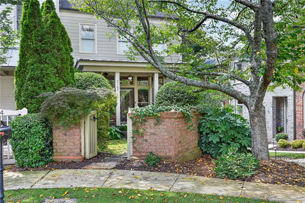 3165 Neal Court