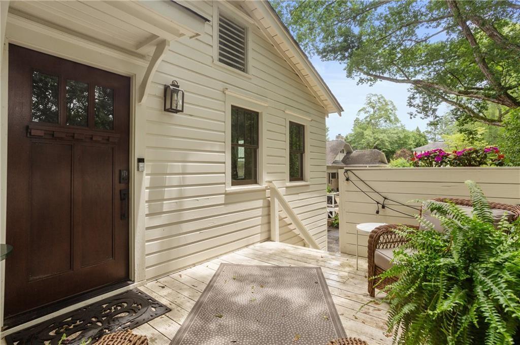 1032 Oakdale Road 1