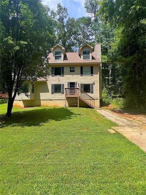 Homes For Sale - 8446 Donald Road<br/> Snellville, GA 30039