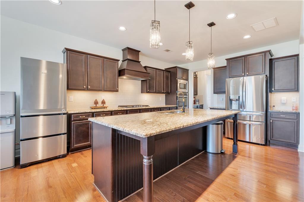 2431 Wildlife Court, Buford, Georgia image 9