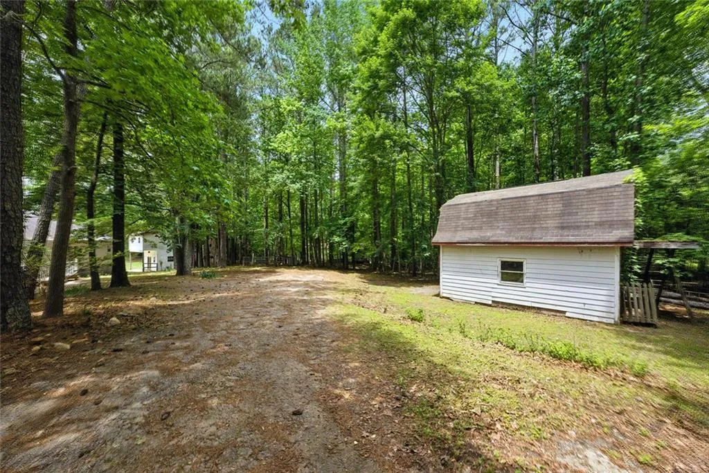 Canton, Georgia 30114, United States, 6 Bedrooms Bedrooms, ,4 BathroomsBathrooms,Residential,Pending,141836