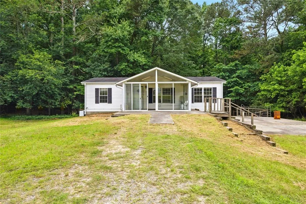 Canton, Georgia 30114, United States, 6 Bedrooms Bedrooms, ,4 BathroomsBathrooms,Residential,Pending,141836