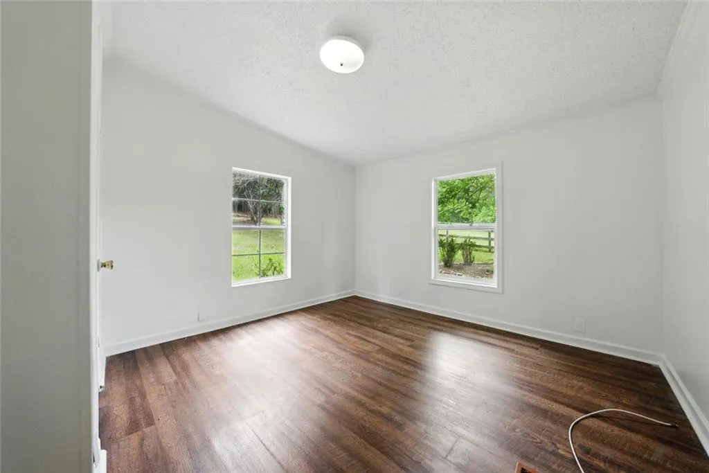 Canton, Georgia 30114, United States, 6 Bedrooms Bedrooms, ,4 BathroomsBathrooms,Residential,Pending,141836