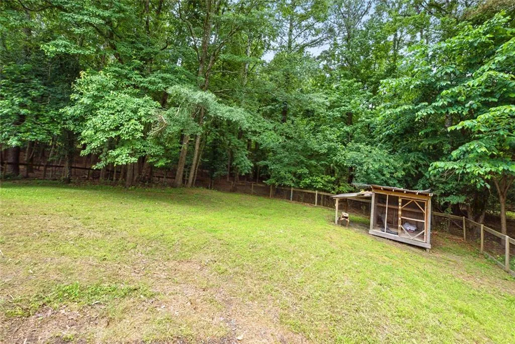 Canton, Georgia 30114, United States, 6 Bedrooms Bedrooms, ,4 BathroomsBathrooms,Residential,Pending,141836