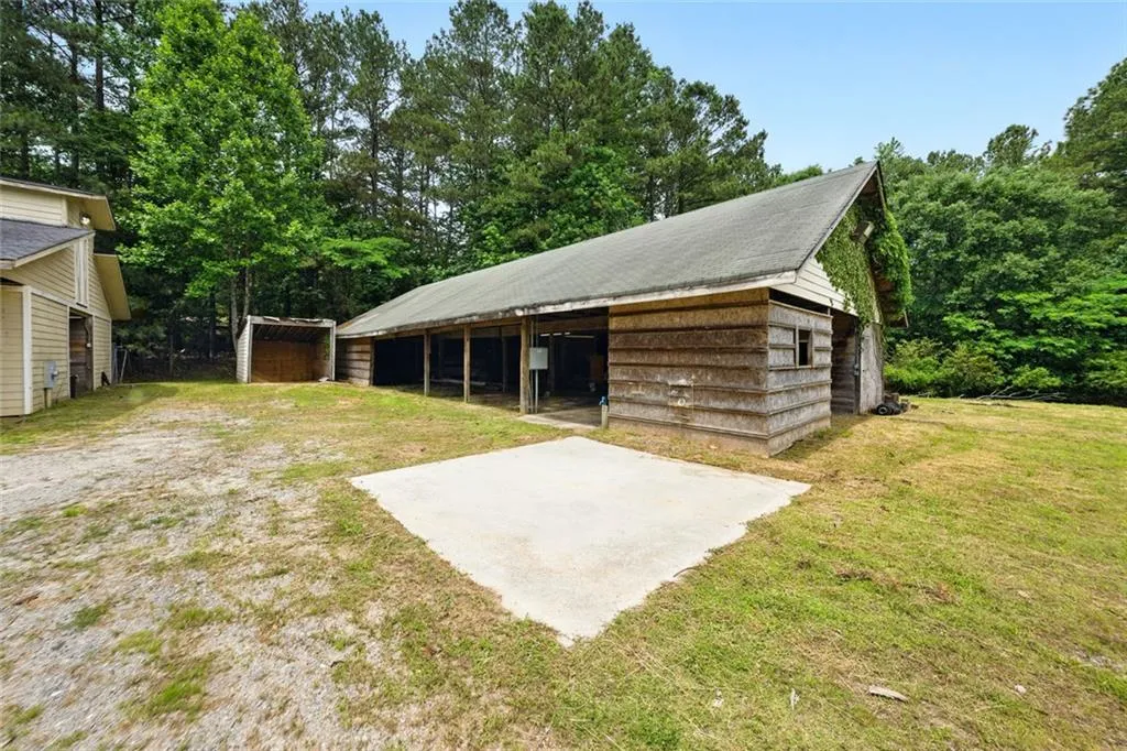 Canton, Georgia 30114, United States, 6 Bedrooms Bedrooms, ,4 BathroomsBathrooms,Residential,Pending,141836