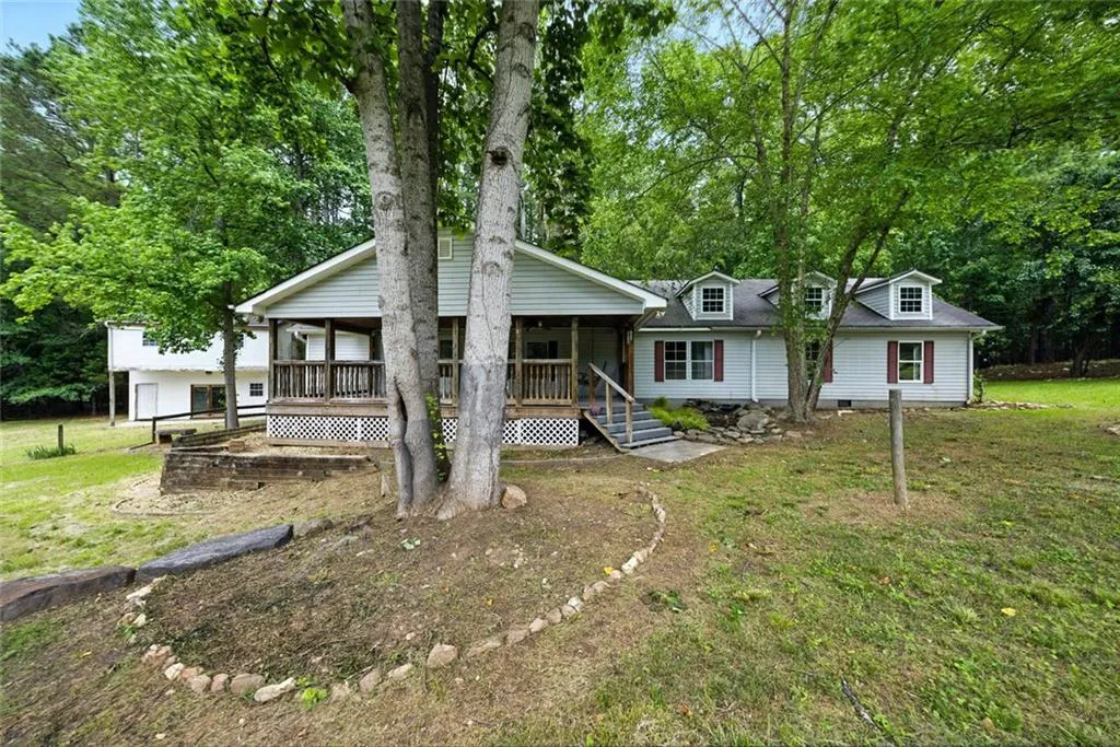 Canton, Georgia 30114, United States, 6 Bedrooms Bedrooms, ,4 BathroomsBathrooms,Residential,Pending,141836