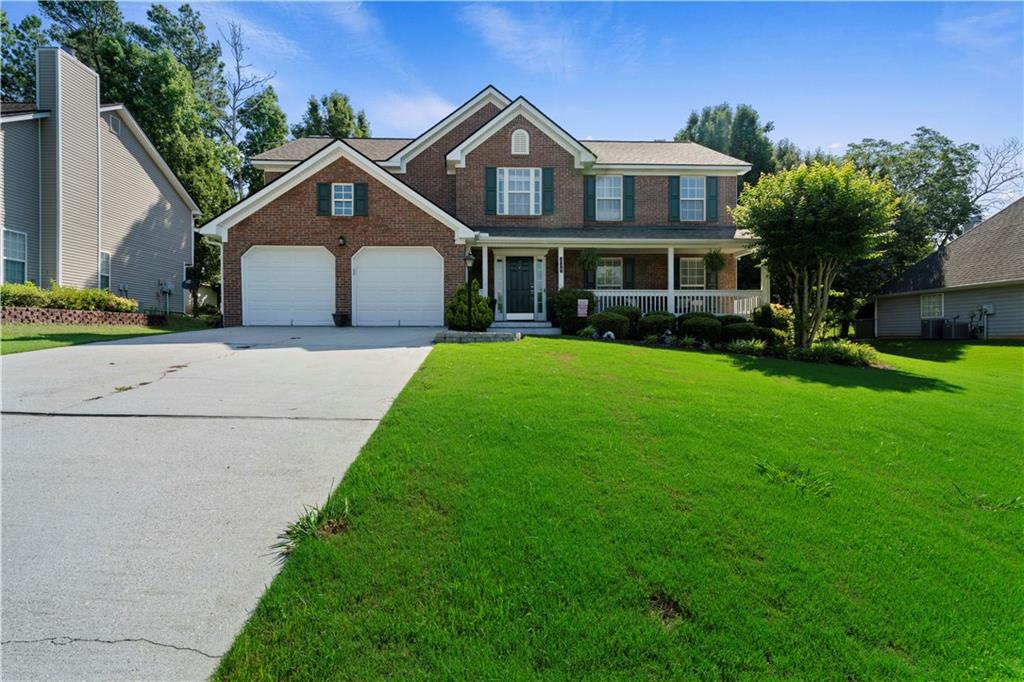 Photo 1 of 53 — 318 Dunagan Chase Drive, Lawrenceville, GA 30045