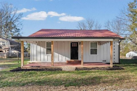 18 FARMER Road NW Cartersville GA 30120