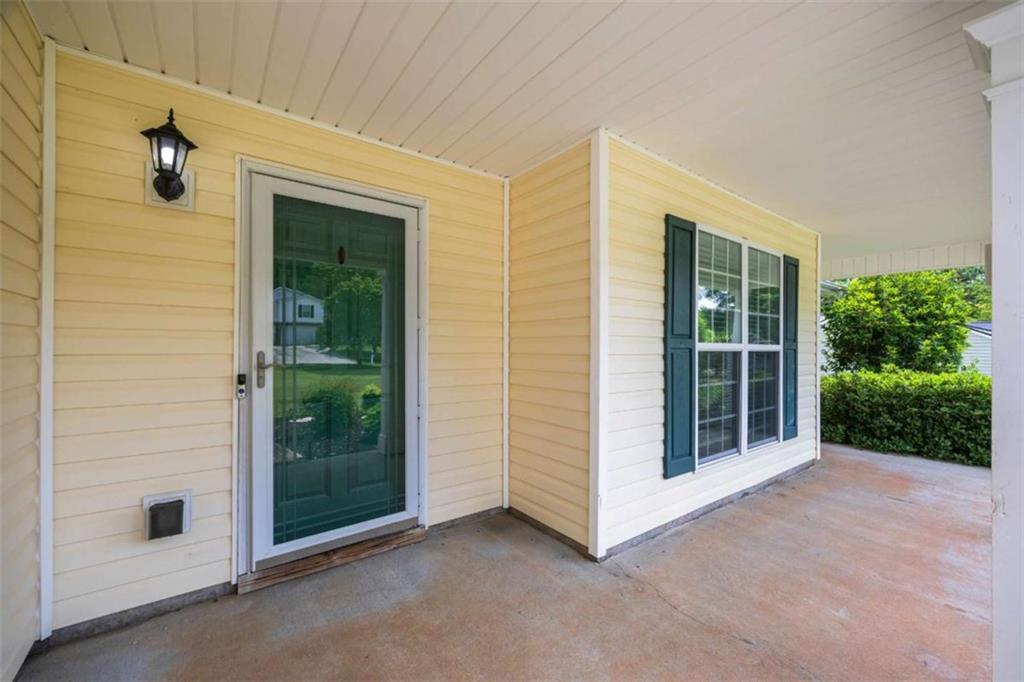 560 Pin Oak Drive