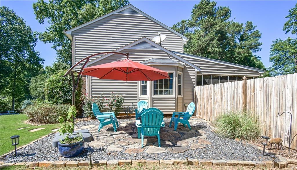 4571 Queen Anne Court SE