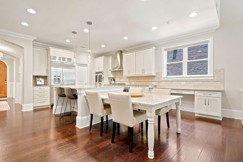 3457 Brookleigh Lane NE